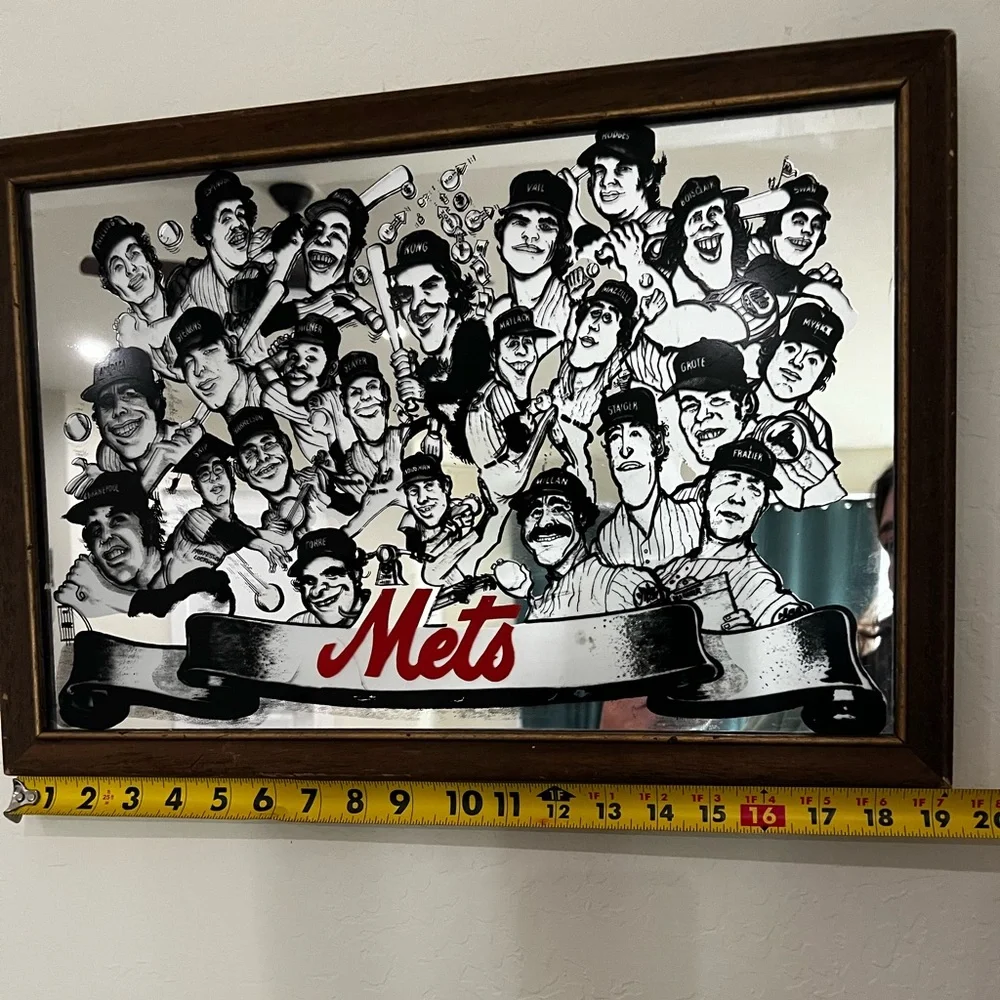 VERY RARE 1977 NEW YORK METS TEAM MIRROR - (Tom Seaver, Jerry Koosman) - Picture 2 of 3